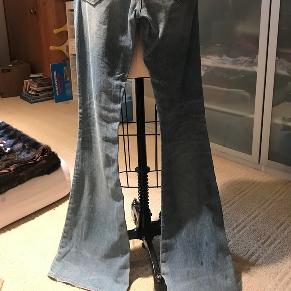 Ripped Jeans - Picture 2 of 4